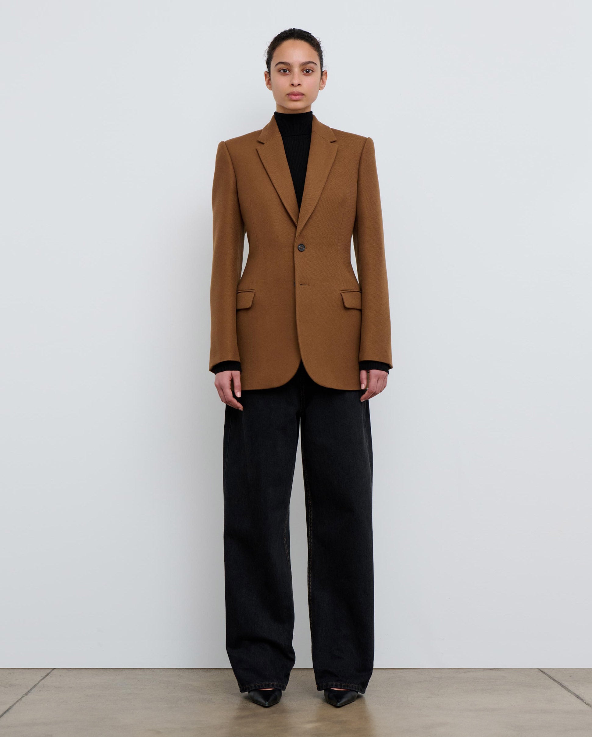 CONTOUR BLAZER / BROWN