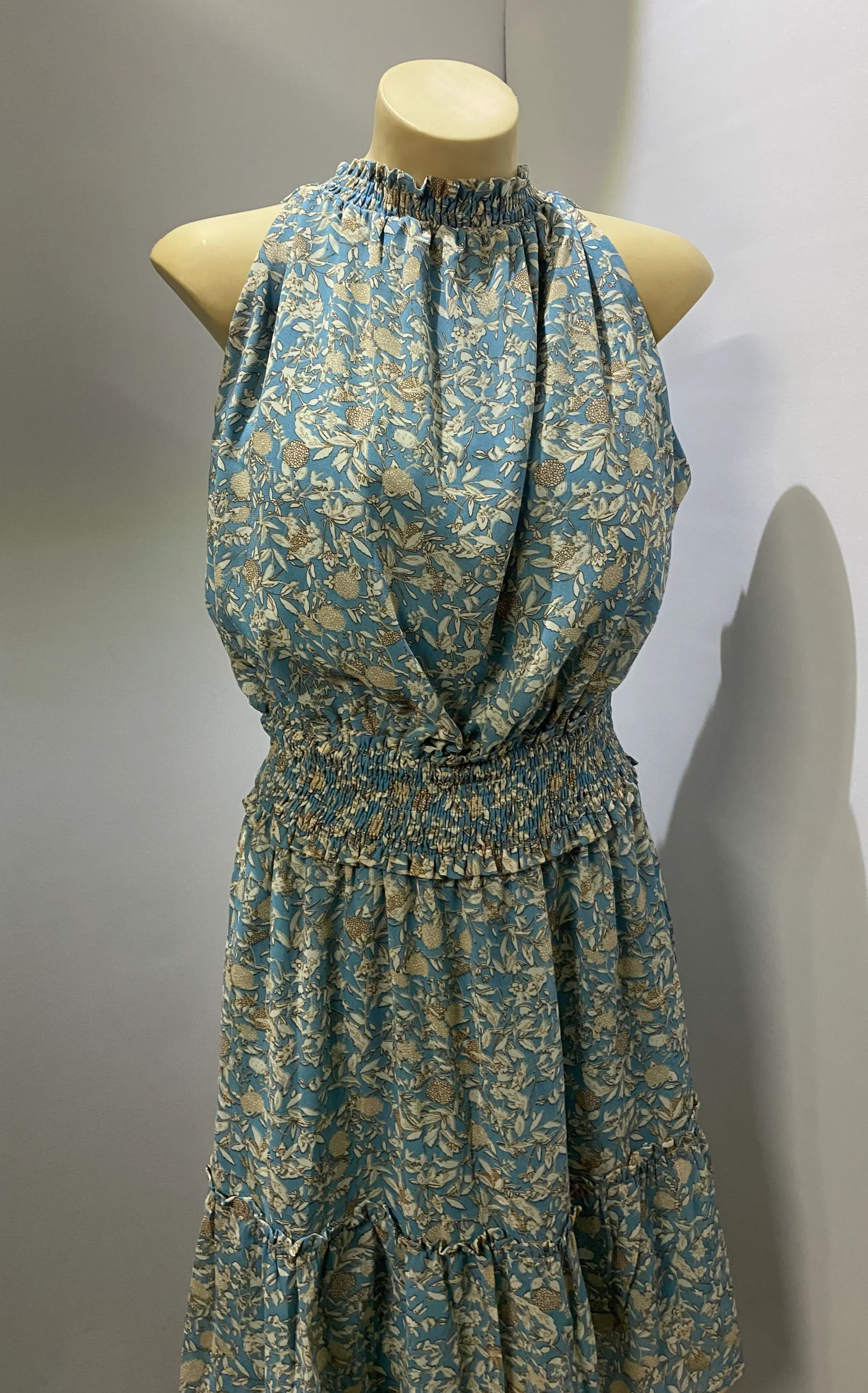 Doe and Rae Ladies Blue Floral Dress