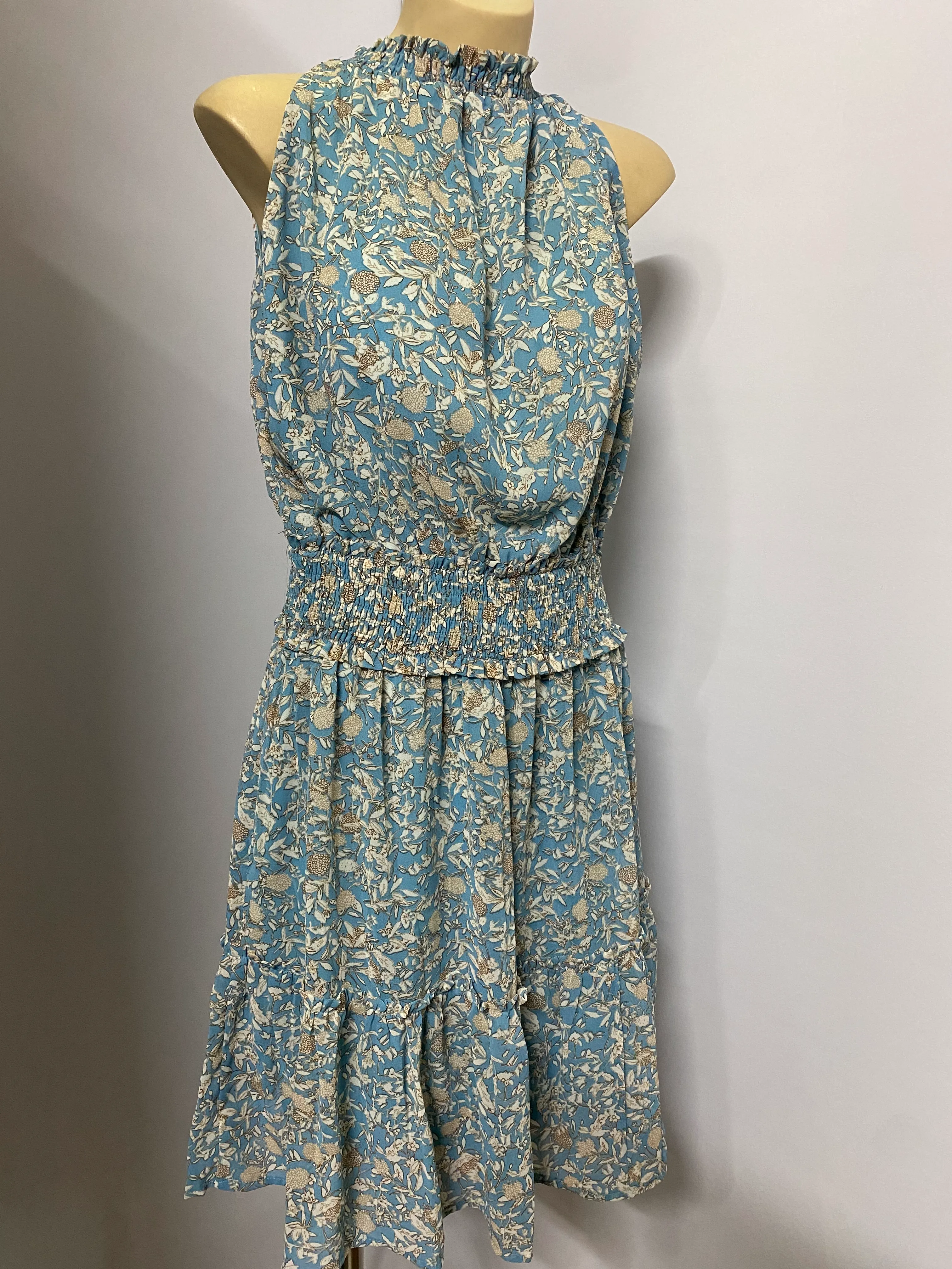 Doe and Rae Ladies Blue Floral Dress