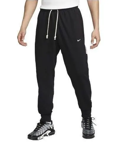 Nike Standard Issue Dri-FIT Soccer Pants 'Black'