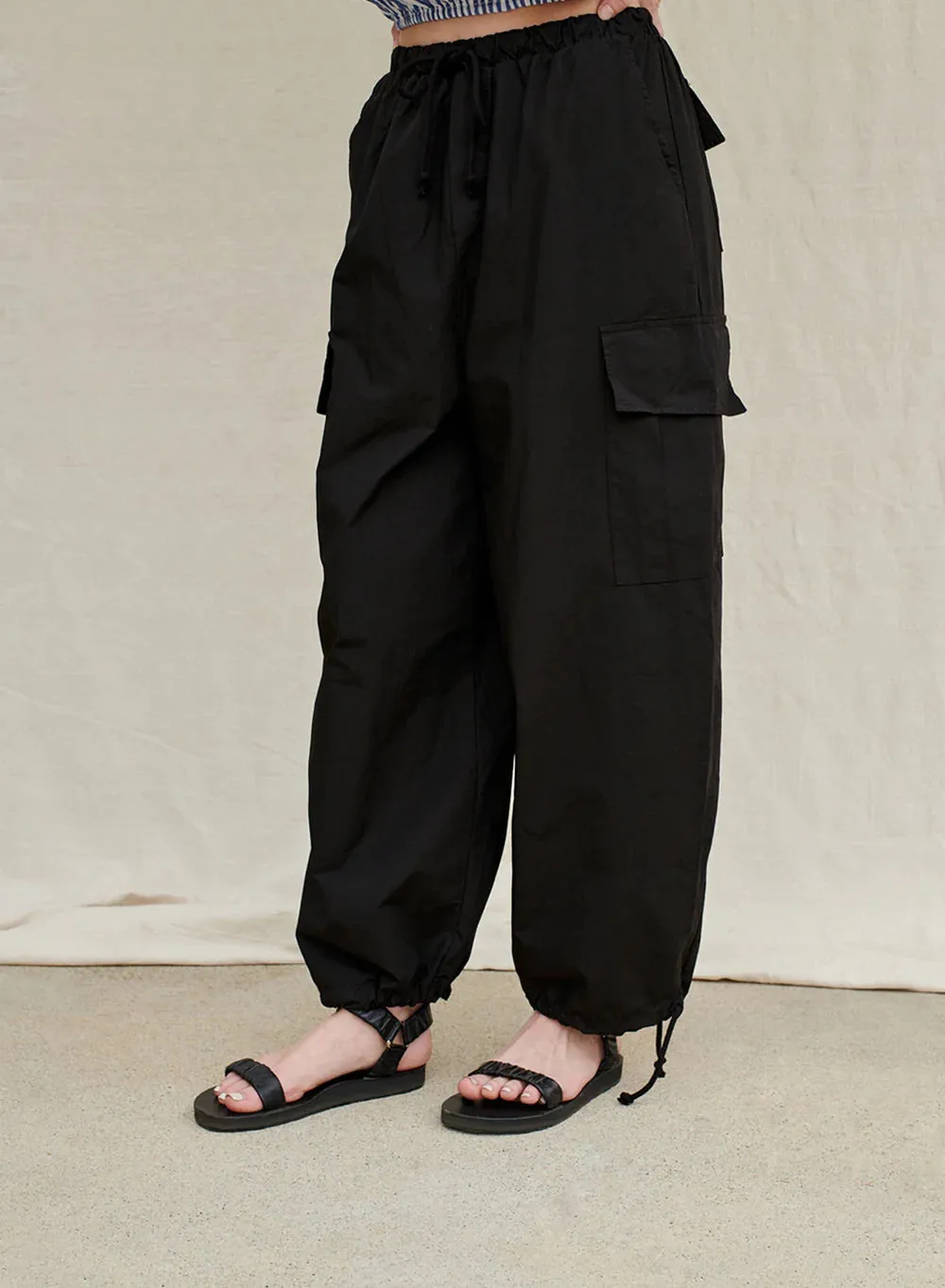 POPLIN DRAWSTRING CARGO PANT