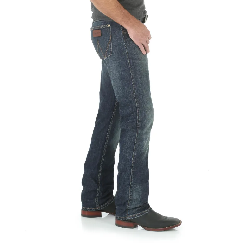 WLT88BZ - Wrangler Men's Retro Limited Edition Slim Straight Jean - Bozeman