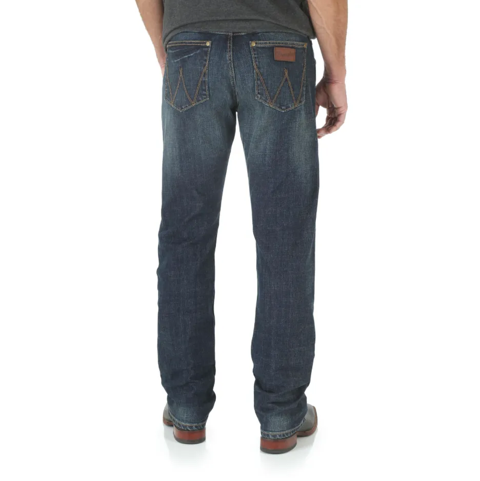 WLT88BZ - Wrangler Men's Retro Limited Edition Slim Straight Jean - Bozeman