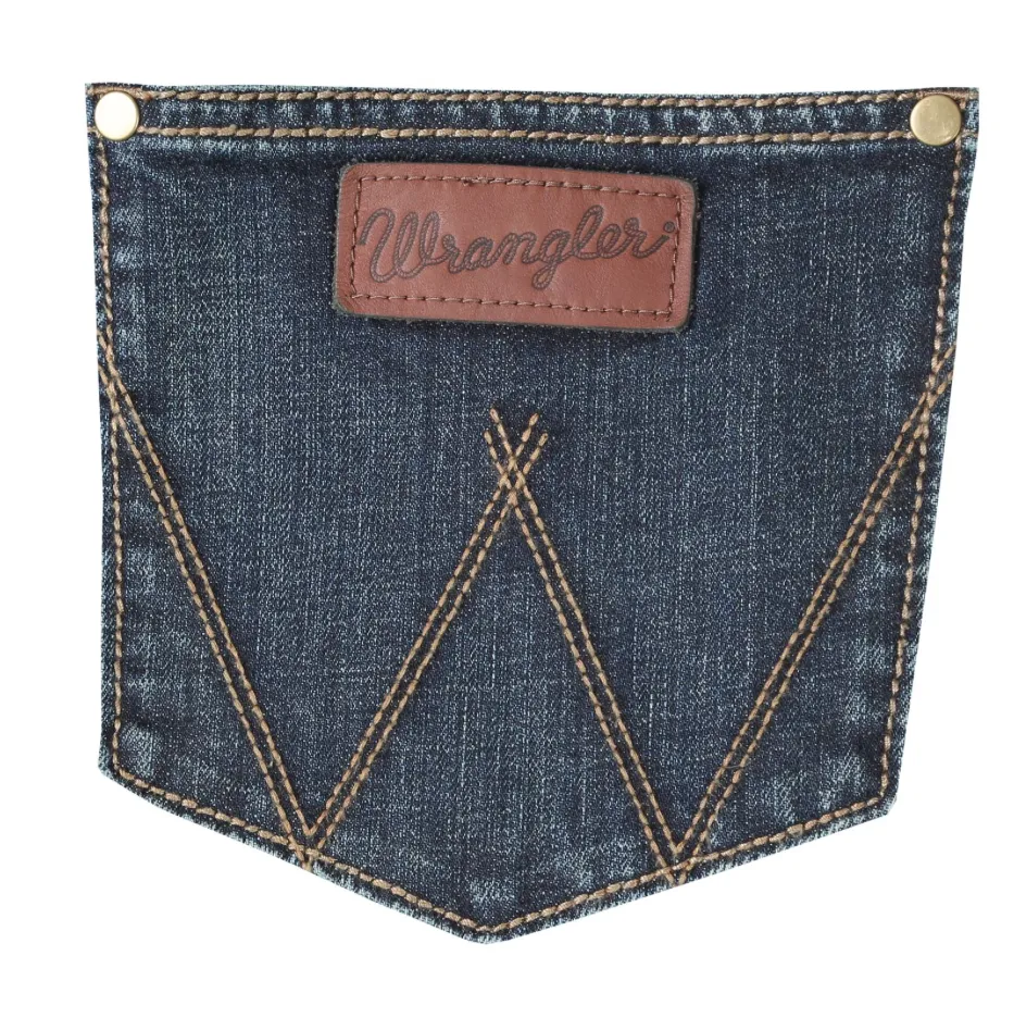 WLT88BZ - Wrangler Men's Retro Limited Edition Slim Straight Jean - Bozeman