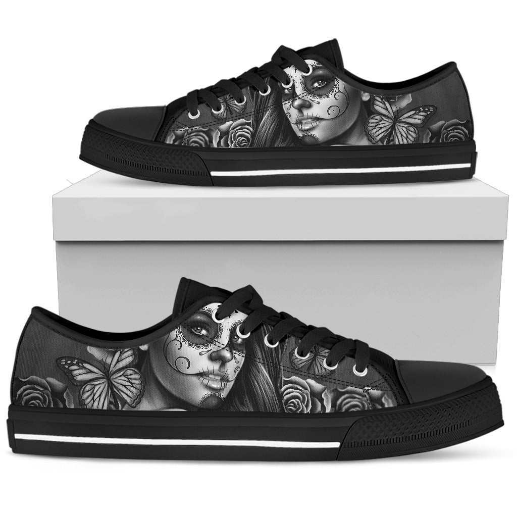 Women's Calavera Low Top Shoes